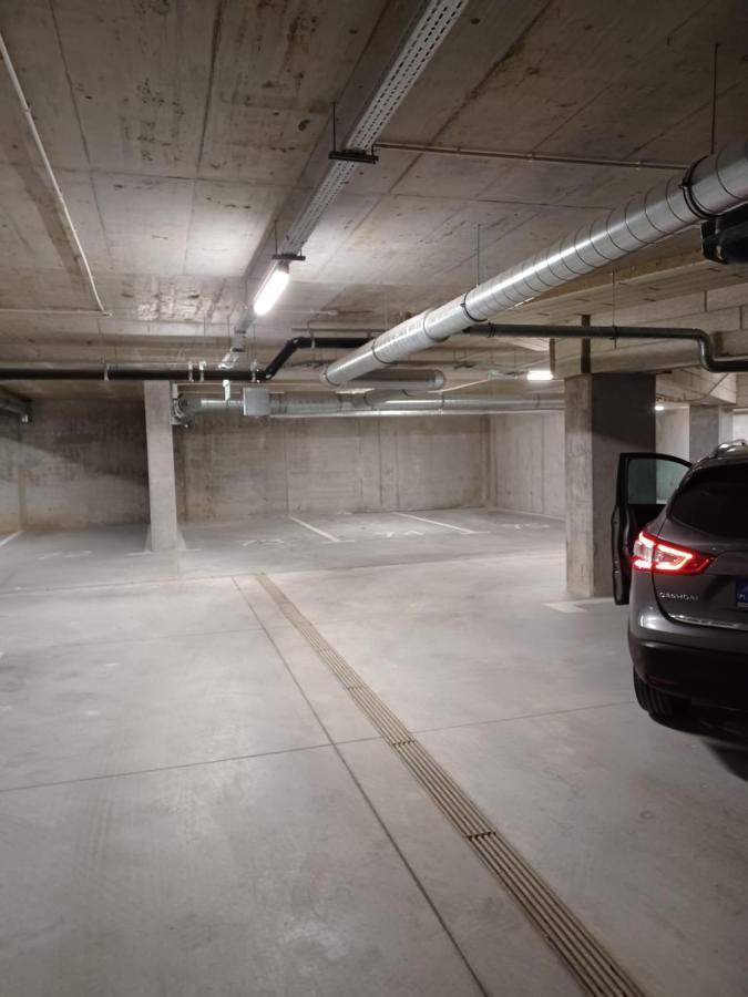 Centrum Apartament Z Parkingiem Щецин Экстерьер фото